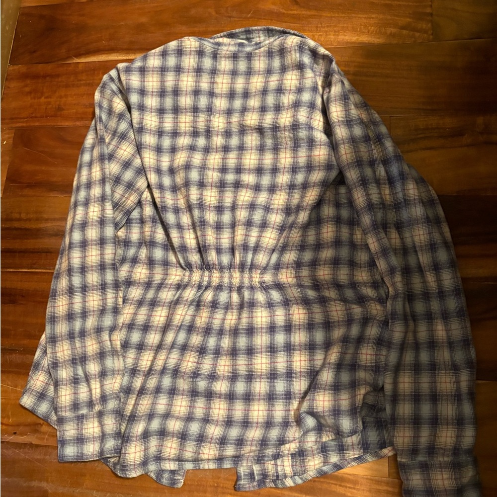 🪶 Carhartt‎ Women’s Plaid Button-Up Shirt (Size L) - Picture 4 of 9